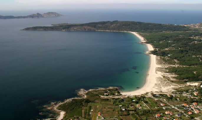 Playa de Nerga, Casas de Madera, Bungalows